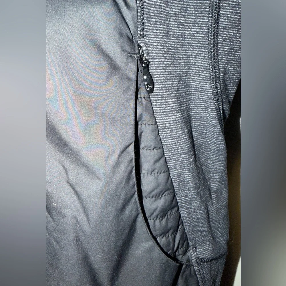 Lululemon Dark Gray Heather Mixed Media Full Zip Running Jacket Size 6